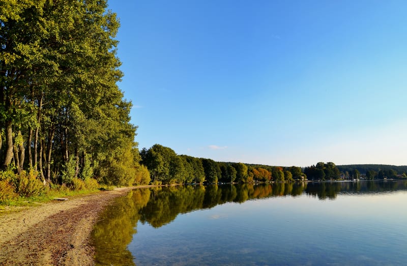 Zakochaj się w urokliwej Warmii – odwiedź Pluski, jezioro Pluszne i Łańskie - Pluski