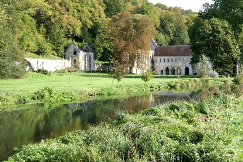 Autour de l'abbaye de Fontaine Guerard - Heuqueville