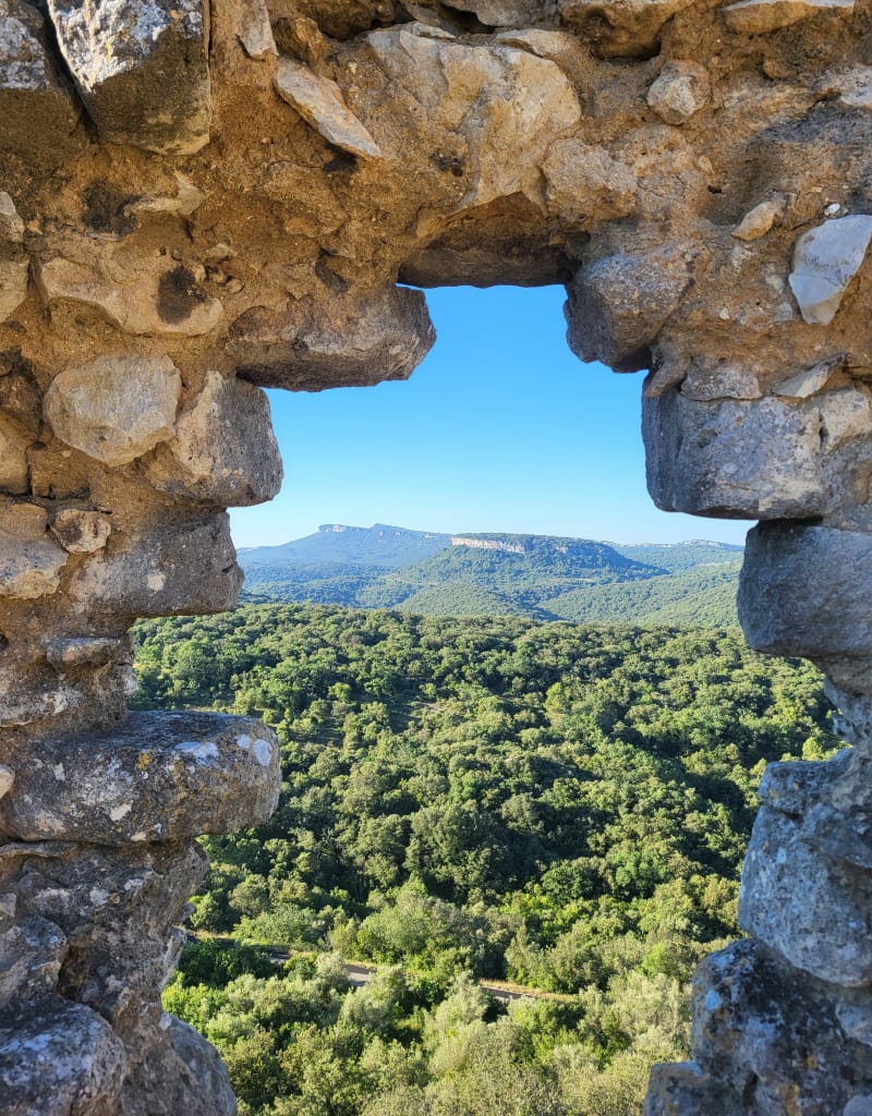 Fons sur Lussan château d'Allêgre - Fons-sur-Lussan