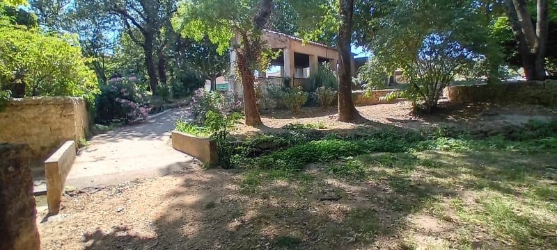 Néoules entre village et campagne - Néoules