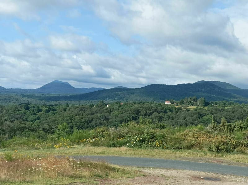 Boucle sur les hauteurs de Volvic - Volvic