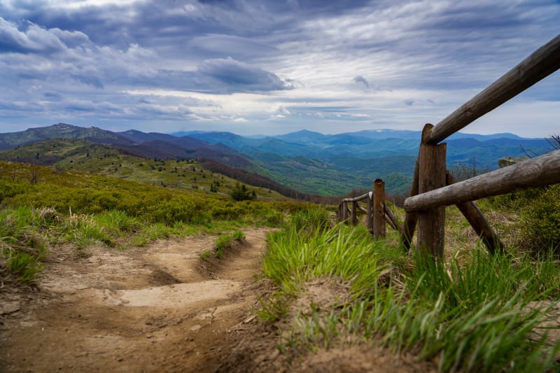 Z wędrówką przez Bieszczady – Halicz - Karpacz