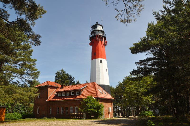 Krocząc wybrzeżem – odwiedź Latarnię Morską Stilo! - Osetnik