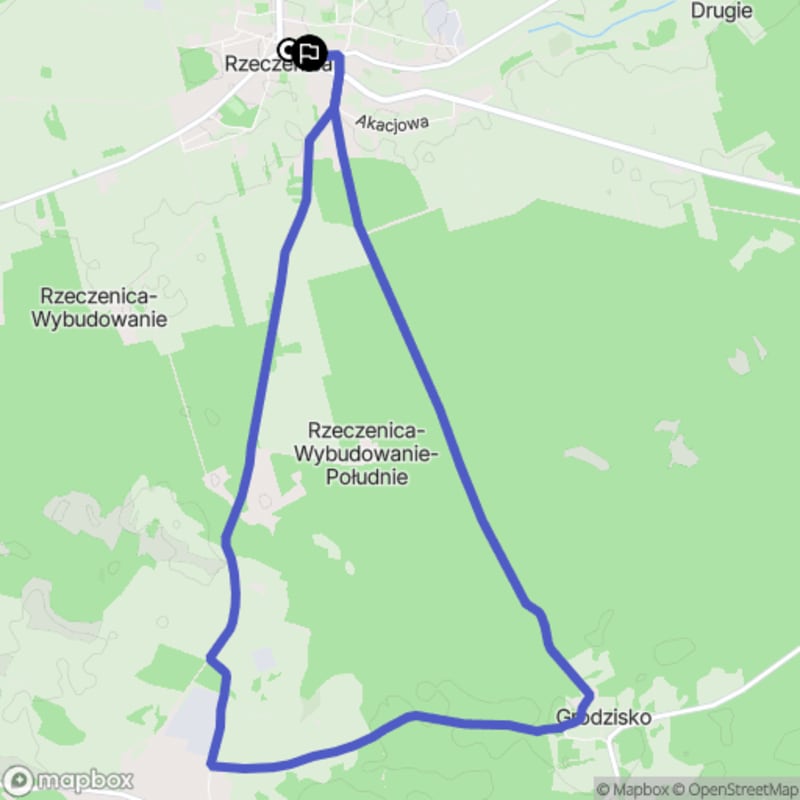 Średni poziom trudności, 11,3 km dystansowy spacer od Rzeczenicy.\n - Rzeczenica