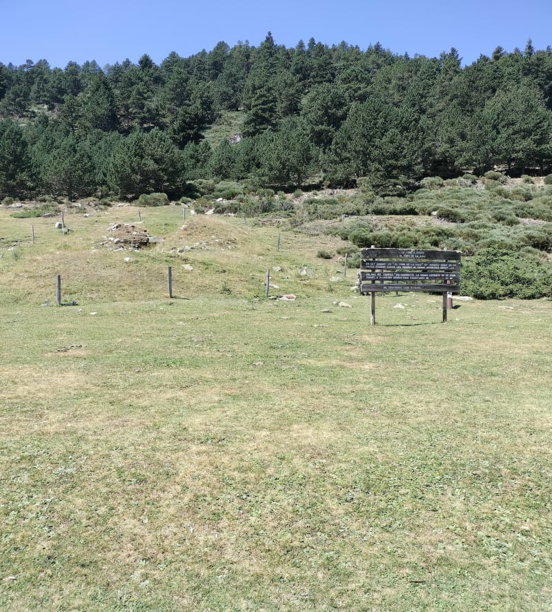 Promenade en famille. depuis Les Angles - Les Angles