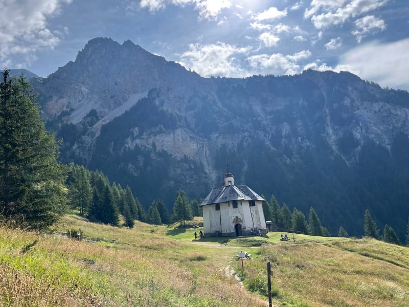 Tour Arc 1800 - Notre Dame des Vernettes - bas Col d’Entreporte - Bourg-Saint-Maurice