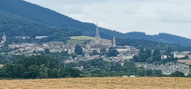 Pour les amoureux de lignes droites autour d'Autun - Auxy