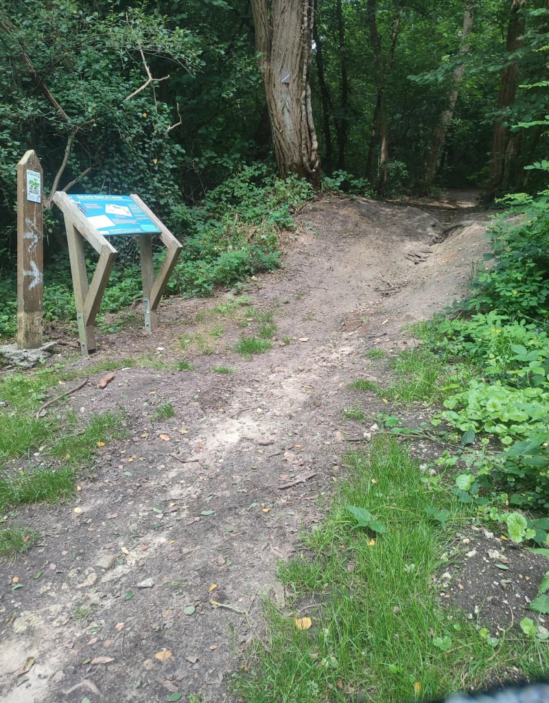 18 km depuis Charny - Charny
