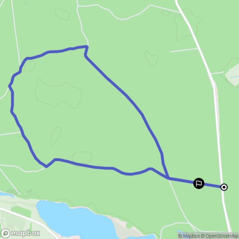 Spacer łatwy o długości 5,3 km zaczynający się w Zielonej Chocinie - Zielona Chocina