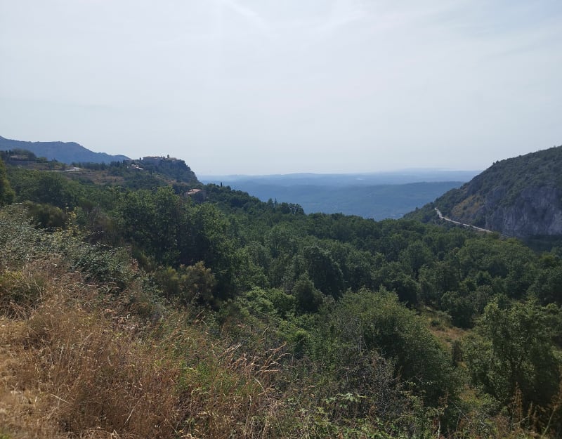 Boucle au dessus de Gourdon par le plateau de Cavillore - Gourdon