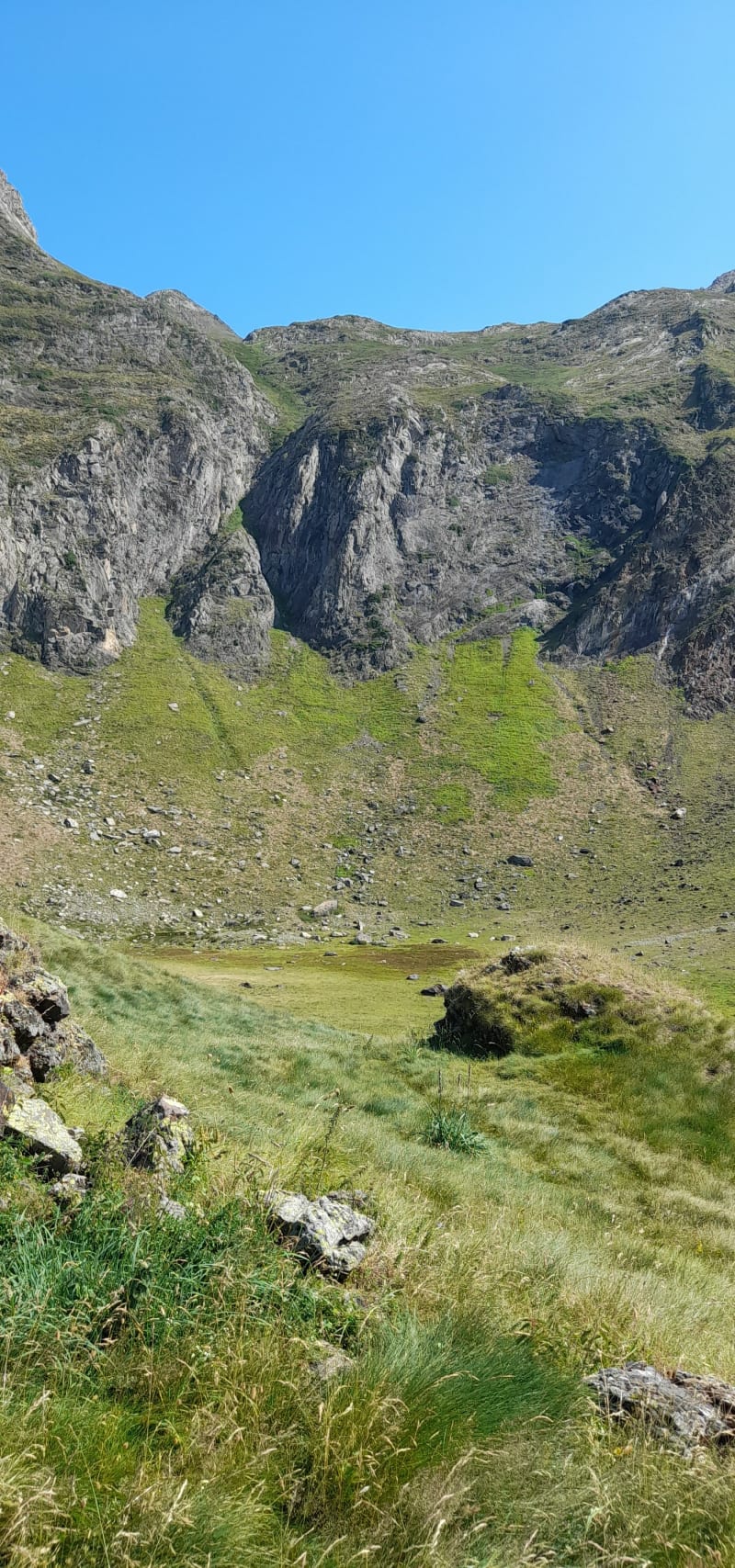 Cirque, cabane et lac d'Eres lagues - Sers