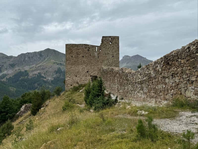 Fort de Reallon et cascade de Pisse - Réallon