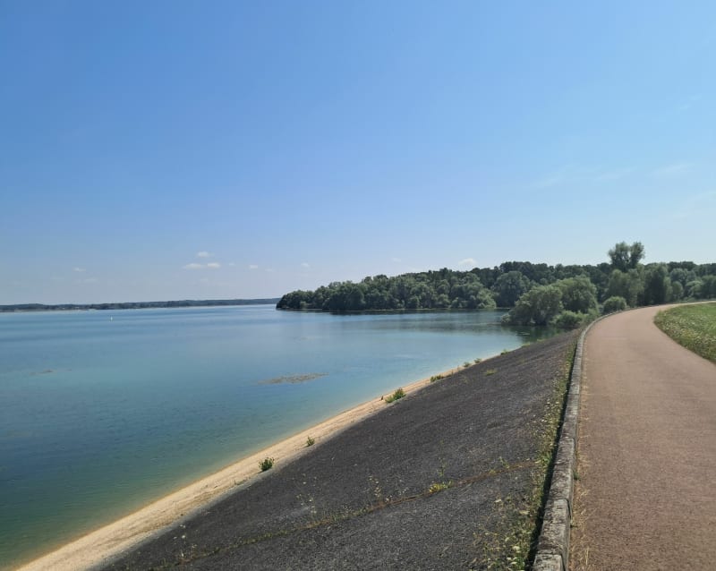 Tour Lac d'Orient - Laubressel