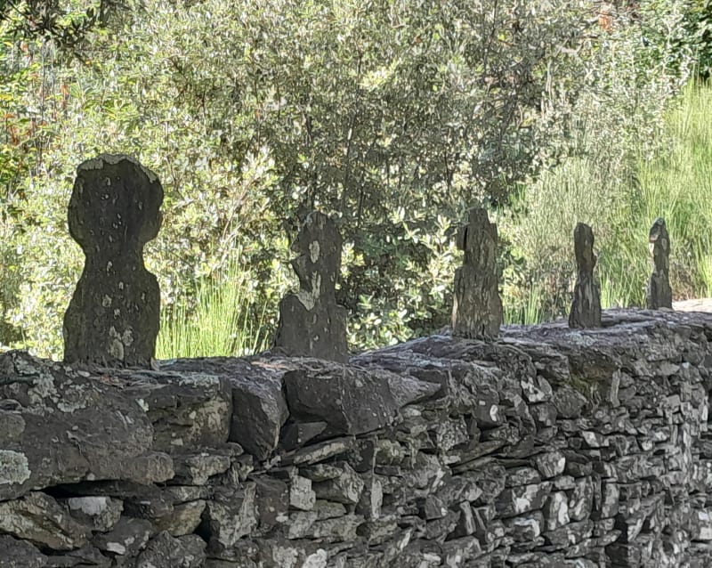 Du Charnier à Saint-Mélany village - Saint-Mélany