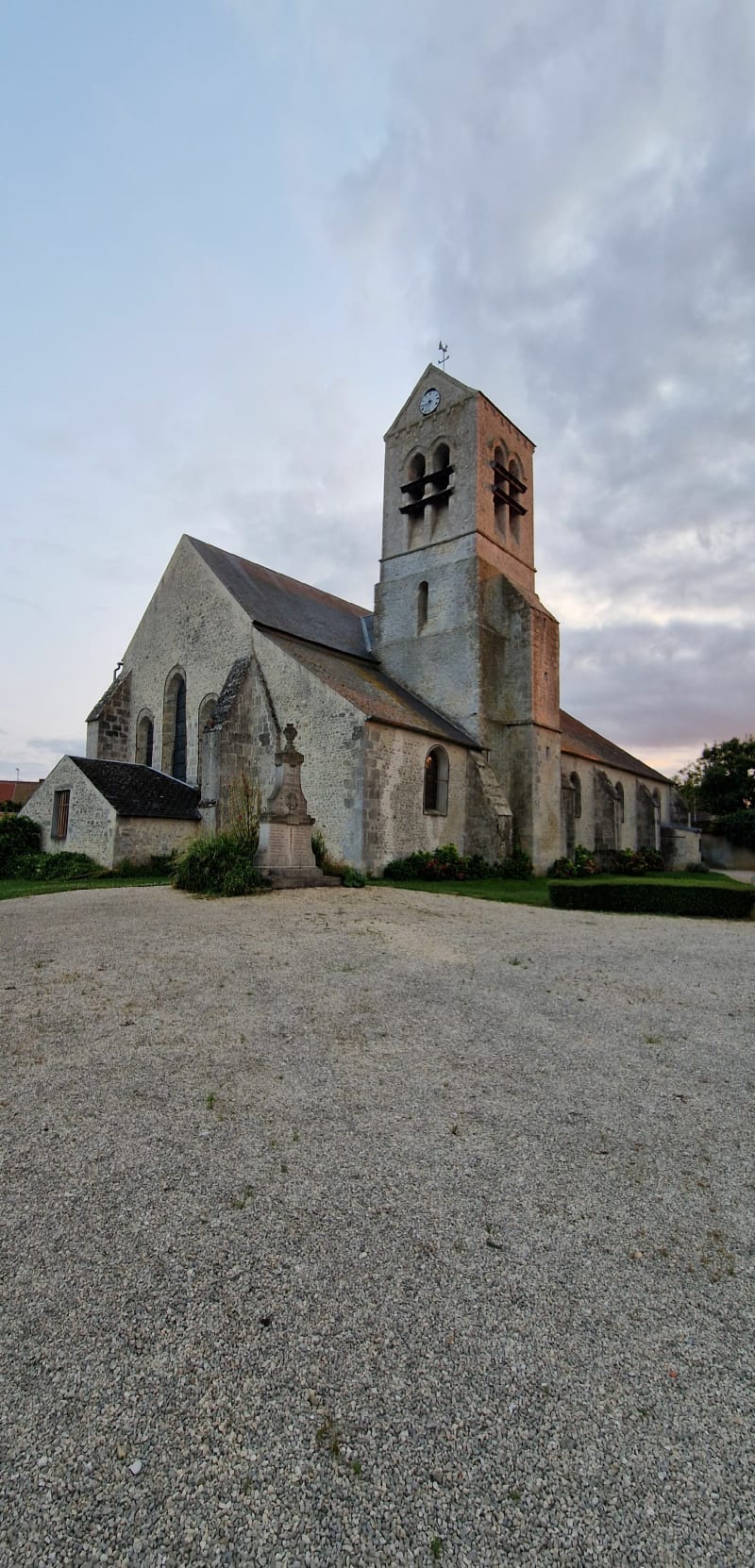 Entre bois et champs à Gommerville - Gommerville