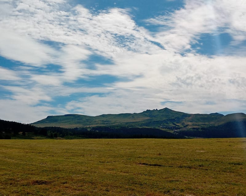 La Stèle et La Tour-d'Auvergne à VTT - La Tour-d'Auvergne