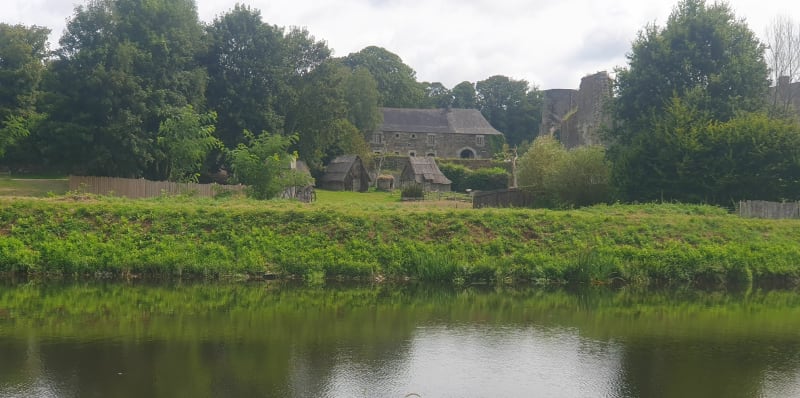 Abbaye de Bon Repos - Caurel