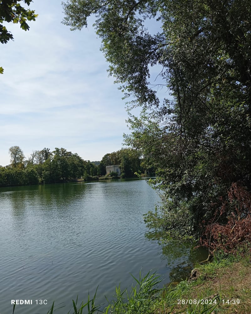 Randonnée près de la Seine depuis Guernes - Guernes