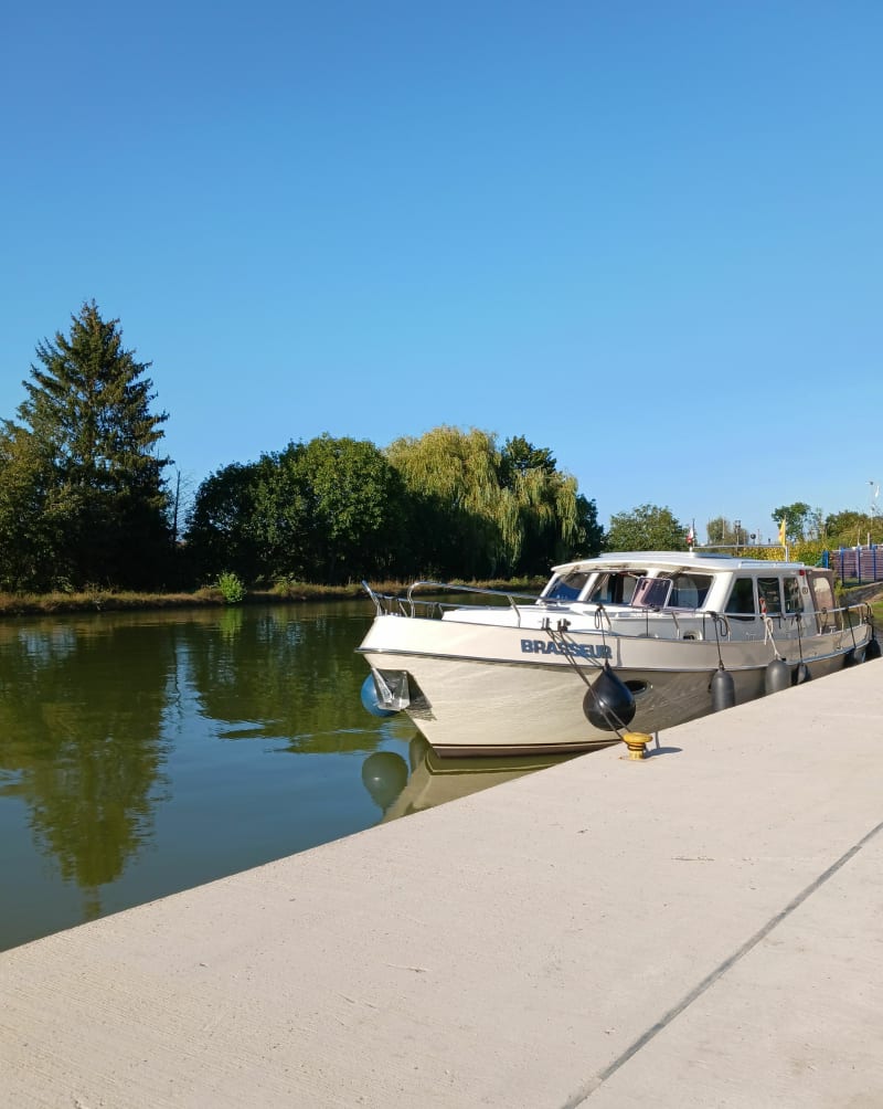 Piste canal de la Marne au Rhin de Brumath à Dettwiler en allé retour - Brumath