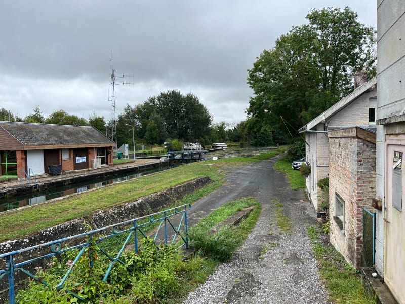 Rues des Vignes par le canal et le haut du village - Les Rues-des-Vignes