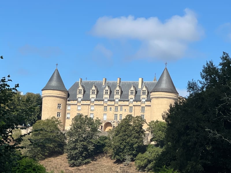 De Saint Junien au château de Rochechouart - Saint-Junien