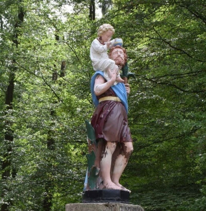 Promenade dans la forêt de Falck par Hellenmuehle - Falck