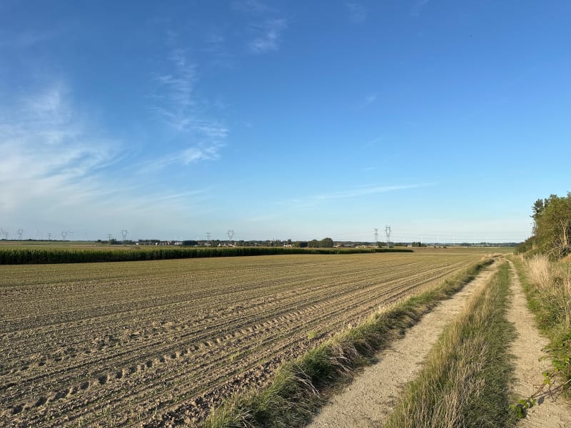 Promenade dans les champs du Fond d'Ognolles et voir les parachutistes de Fretoy - Ercheu