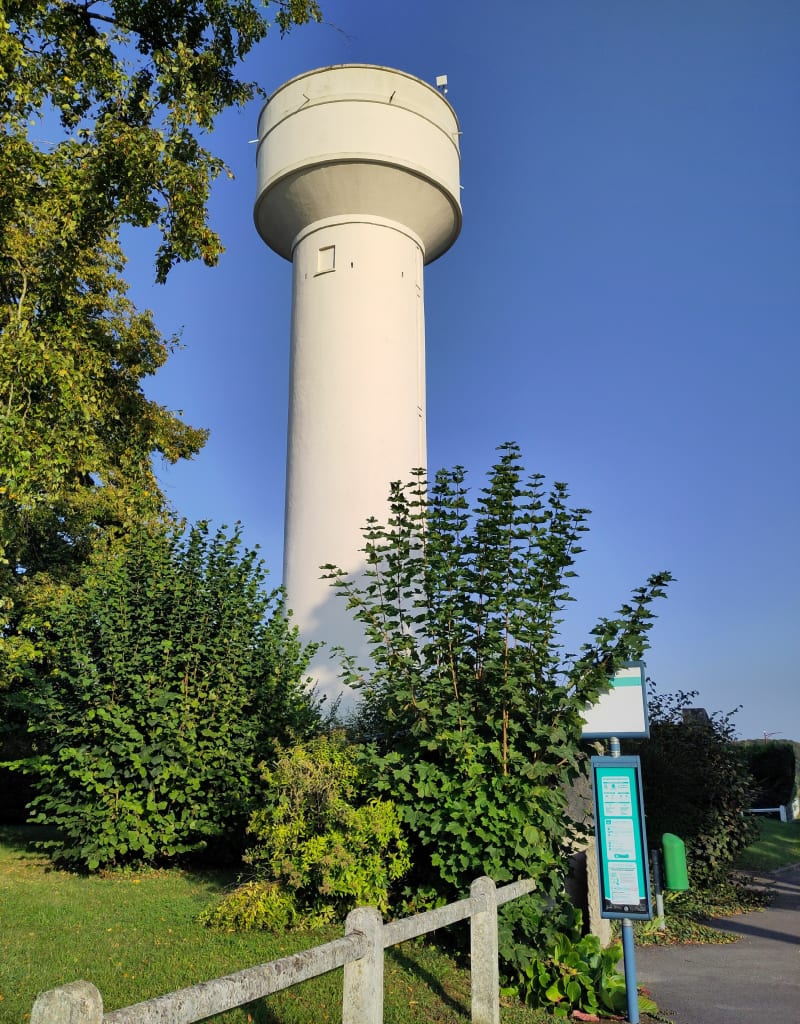 Tour touristique de Bertangles - Bertangles