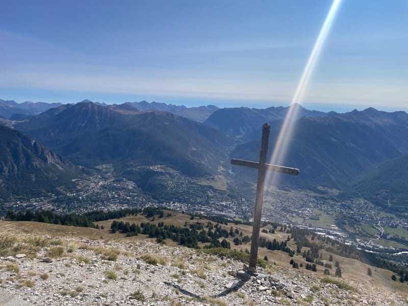 Notre dame des neiges et Puy Richard - Puy-Saint-Pierre