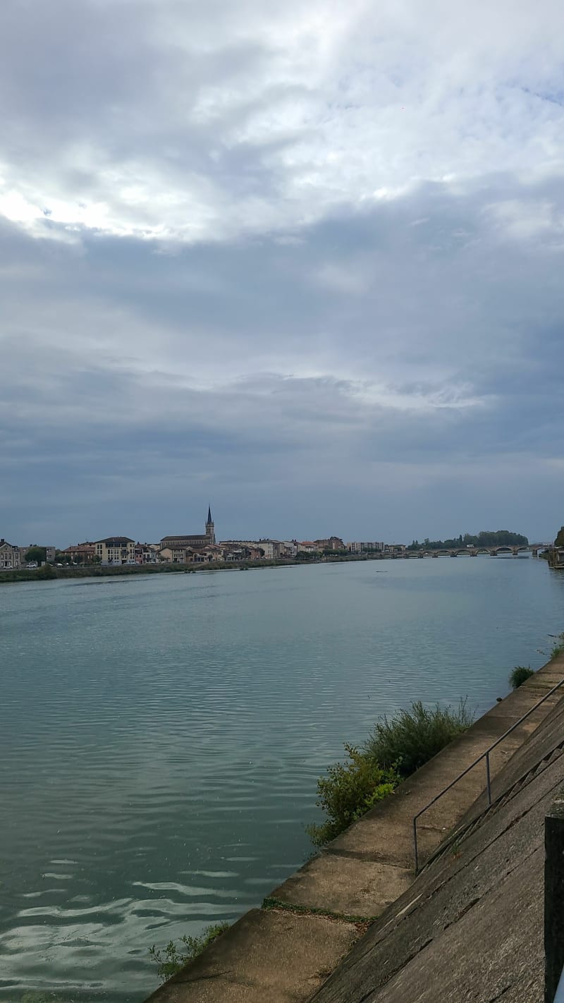 De la ville à la verdure à Mâcon - Mâcon