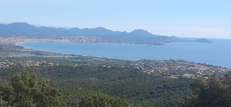 Sur les hauteurs de St-Aygulf - Fréjus