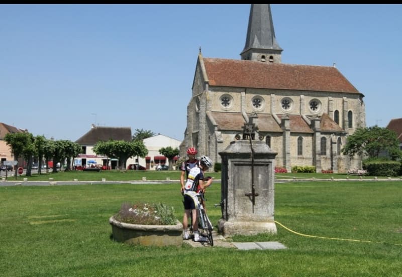 Villeneuve-le-Comte et ses alentours - Villeneuve-le-Comte