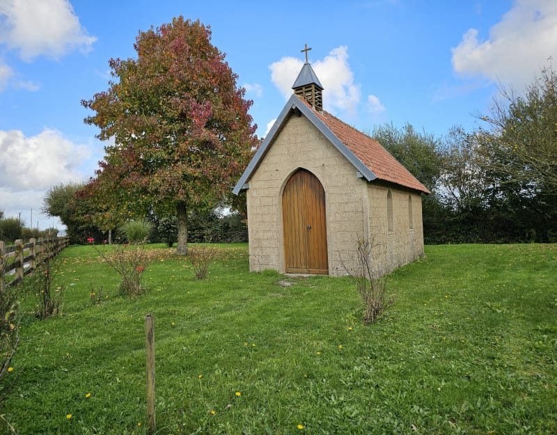 Saint-Pierre-d'Arthéglise et le Moulin à Vent - Saint-Pierre-d'Arthéglise