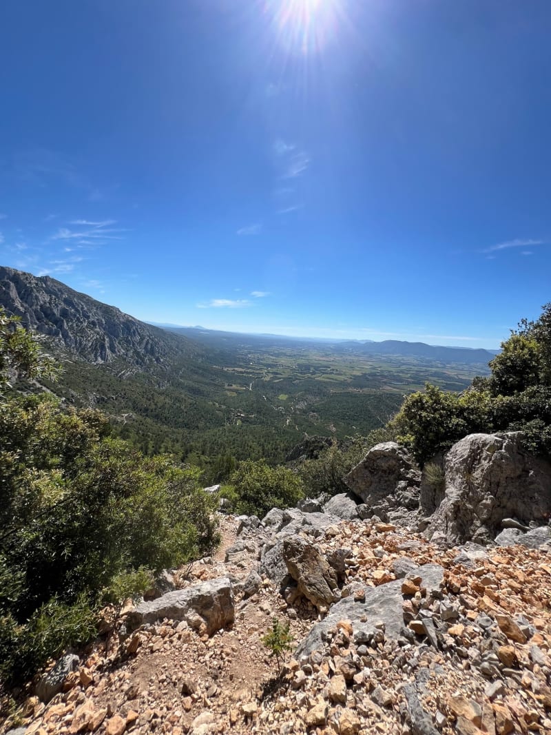 Grande boucle côté sud et crête de la Sainte Victoire, par la Croix de provence - Saint-Antonin-sur-Bayon