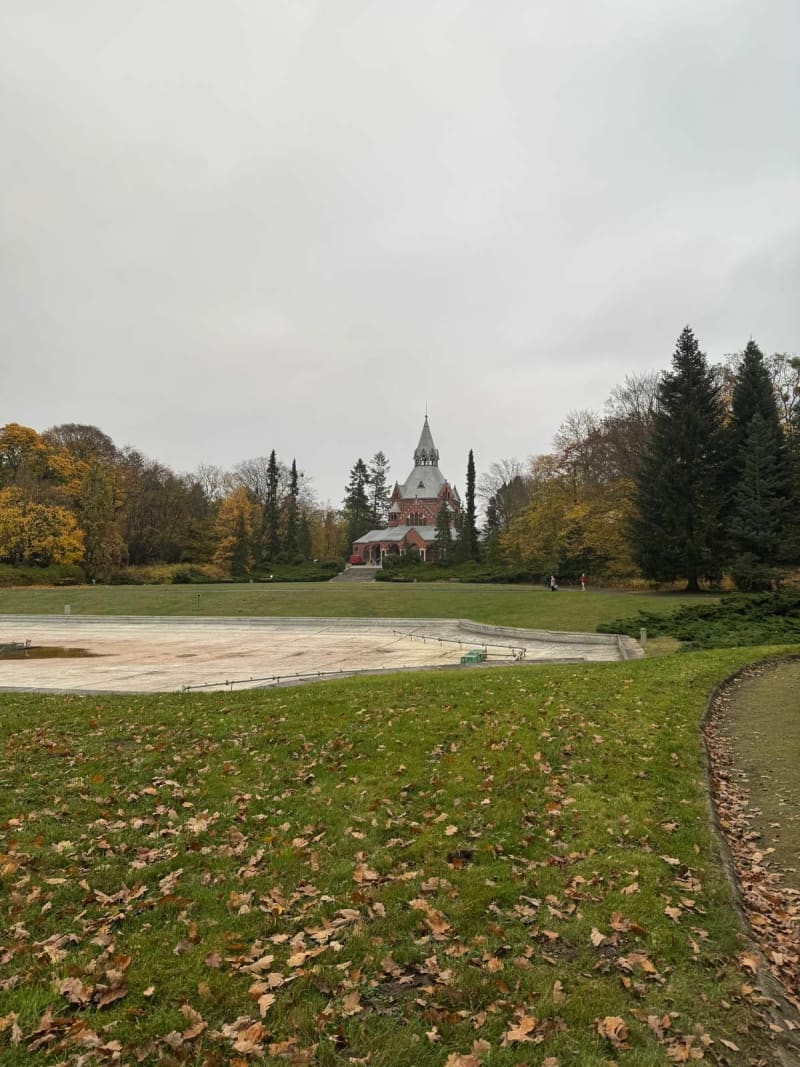 Największy cmentarz w Polsce - Szczecin