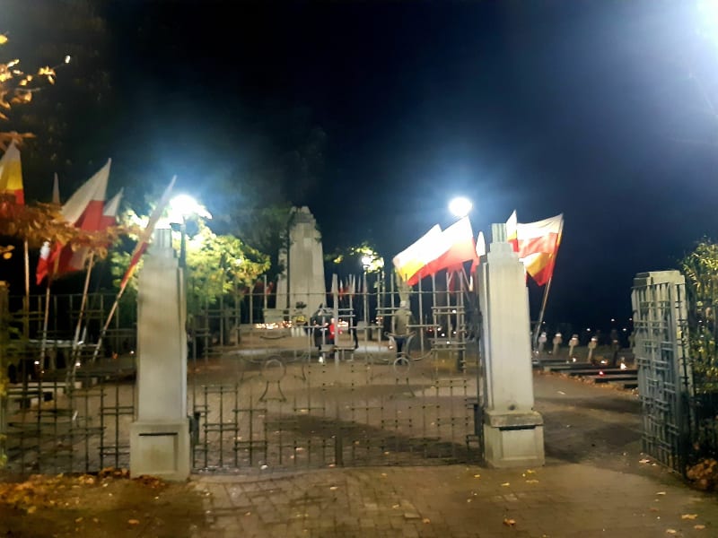 Spacer na cmentarz wojskowy i Białystok - Białystok