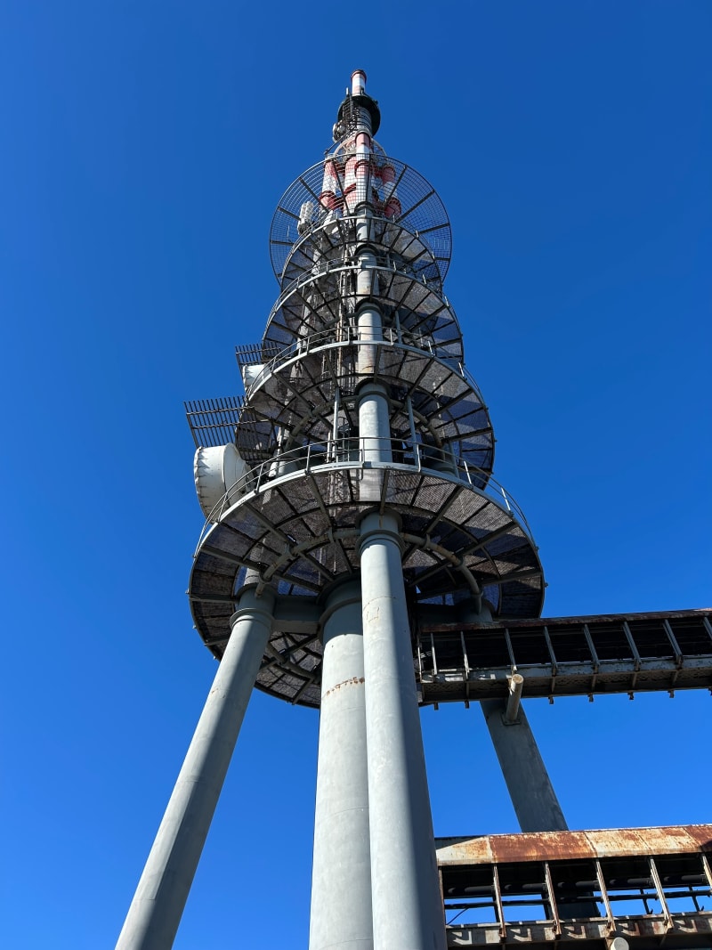 Velka Javorina - Dibrovov pomnik - Strání