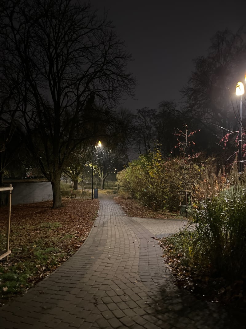 Po osiedlu - Warszawa