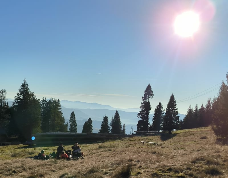 Hala Lipowska i panorama na słowackie Tatry i Fatry - Sopotnia Wielka