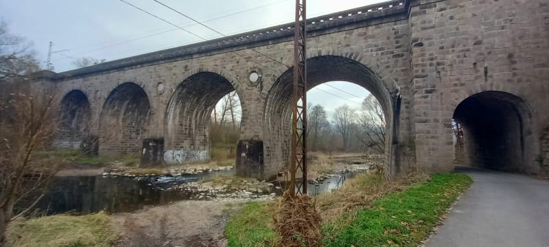 Doliną Bobru Trzcińsko - Stare Janowice - Trzcińsko