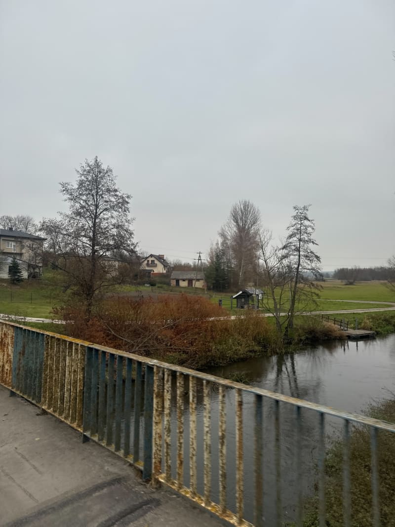 Trasa z widokiem na Rzekę Bystrzyca przez m. Bystrzyca - Sobianowice