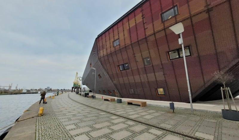 Mostami wzdłuż rzeki Odry w Szczecinie - Szczecin