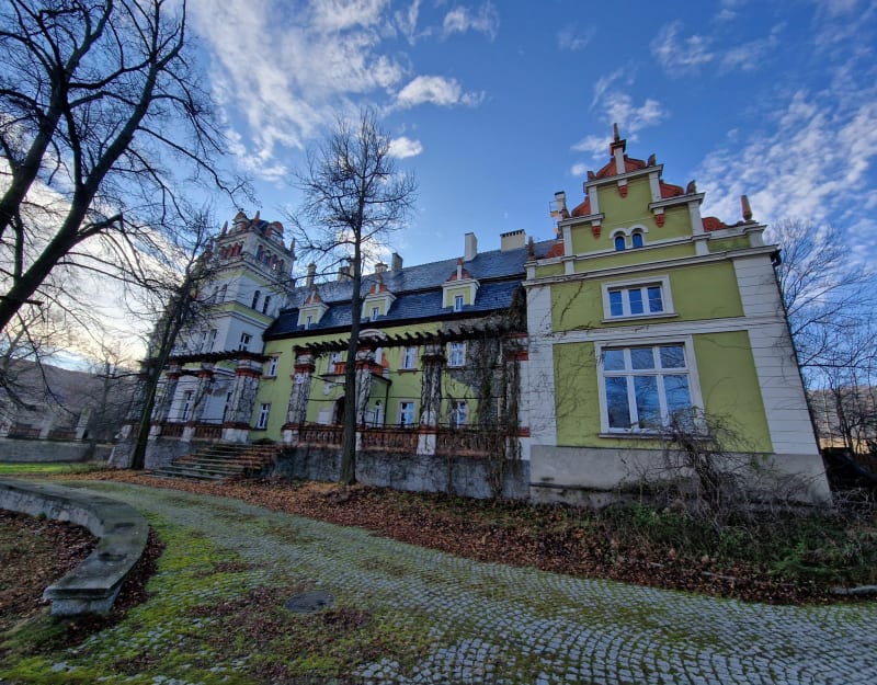 Wieża Radogost - Pałac Kłonice - Kłonice