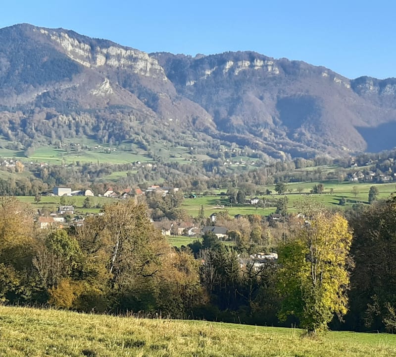 Du grand port d'Aix les Bains à la lisière des Bauges - Aix-les-Bains