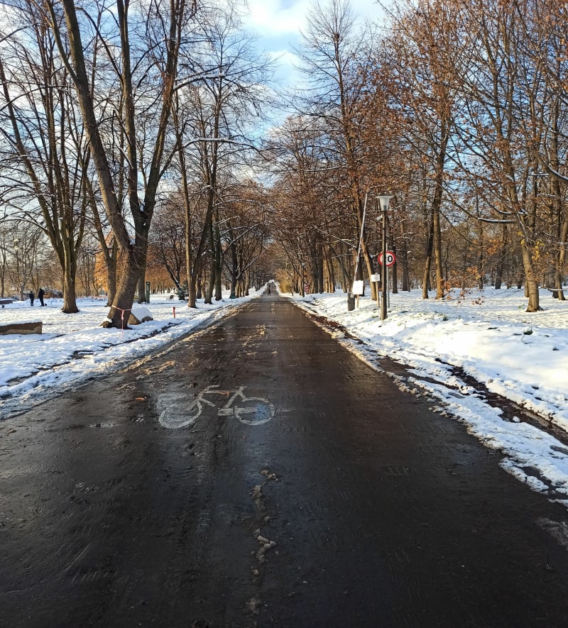 Spacer wzdłuż "ELKI" - Katowice