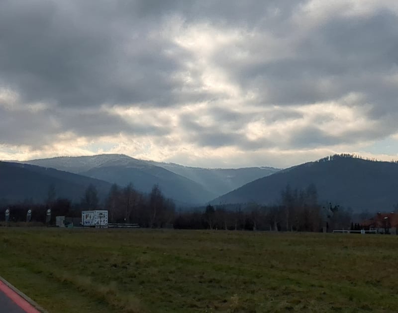 Okrągły spacer po lotnisku - Bielsko-Biała