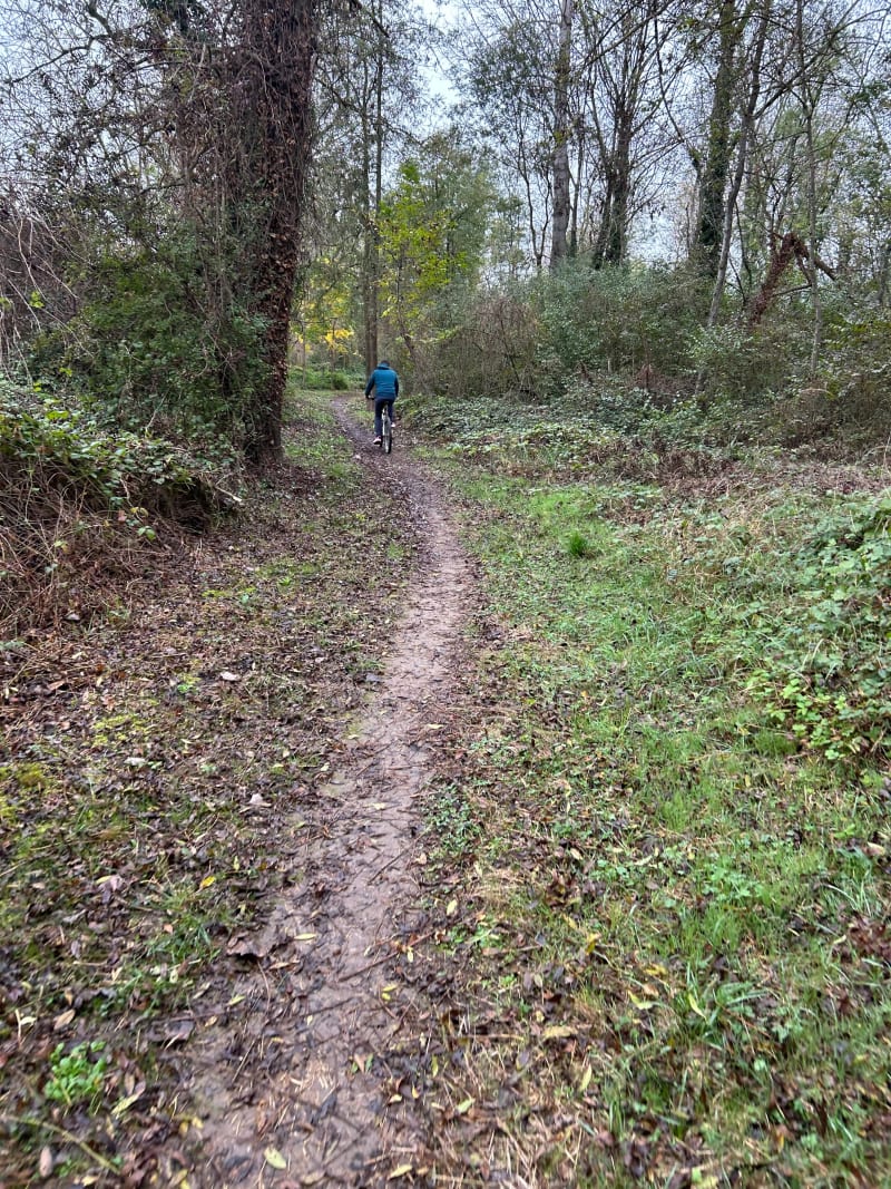 Tour de grand parc Miribel Jonage. - Meyzieu