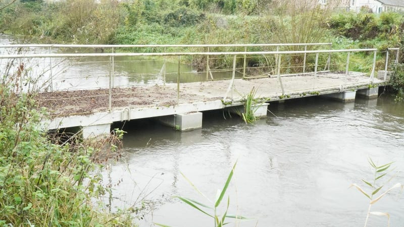Le canal de la Dive entre Epieds et la Motte Bourbon - Épieds