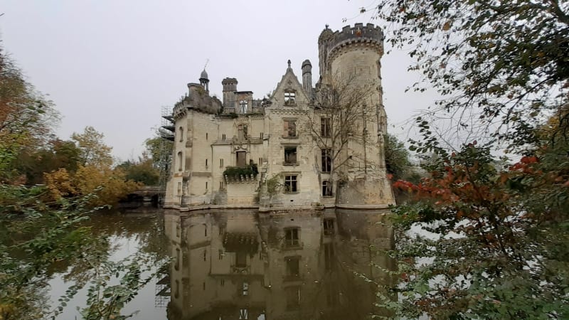Balade au Château La Mothe Chandeniers - Les Trois-Moutiers