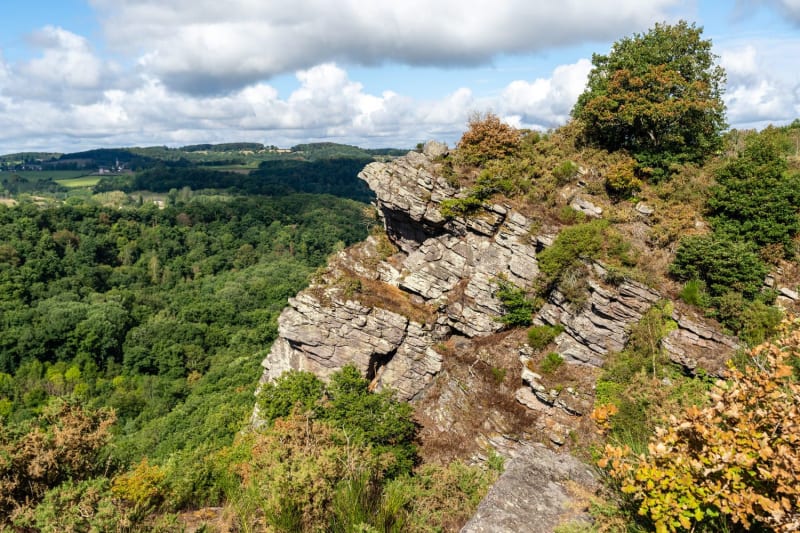 Randonnée roche d'Oëtre : vue depuis le sommet et la plateforme d'observation
